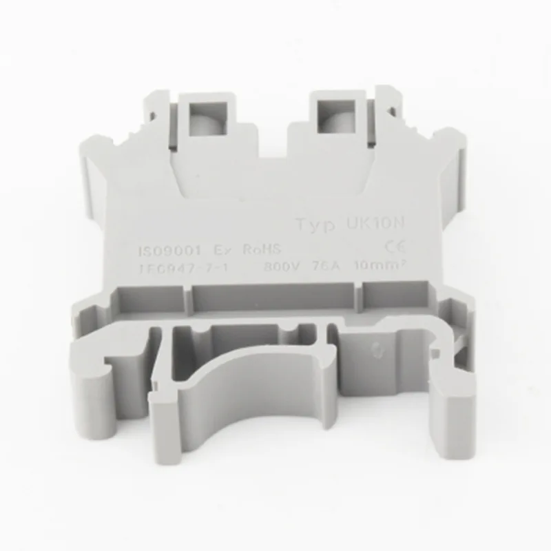 Khối nhà ga đường sắt Din 10N của Vương quốc Anh